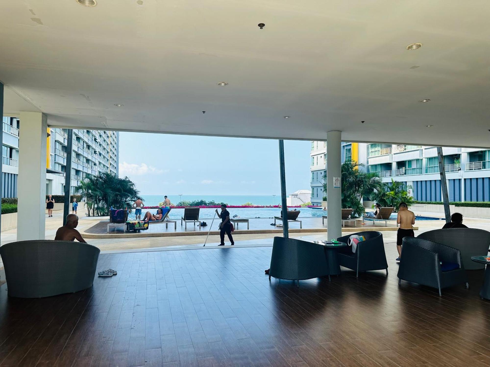 Seaview Beach Room Lumpini-Pool And Gym Face To Ocean หาดจอมเทียน ภายนอก รูปภาพ