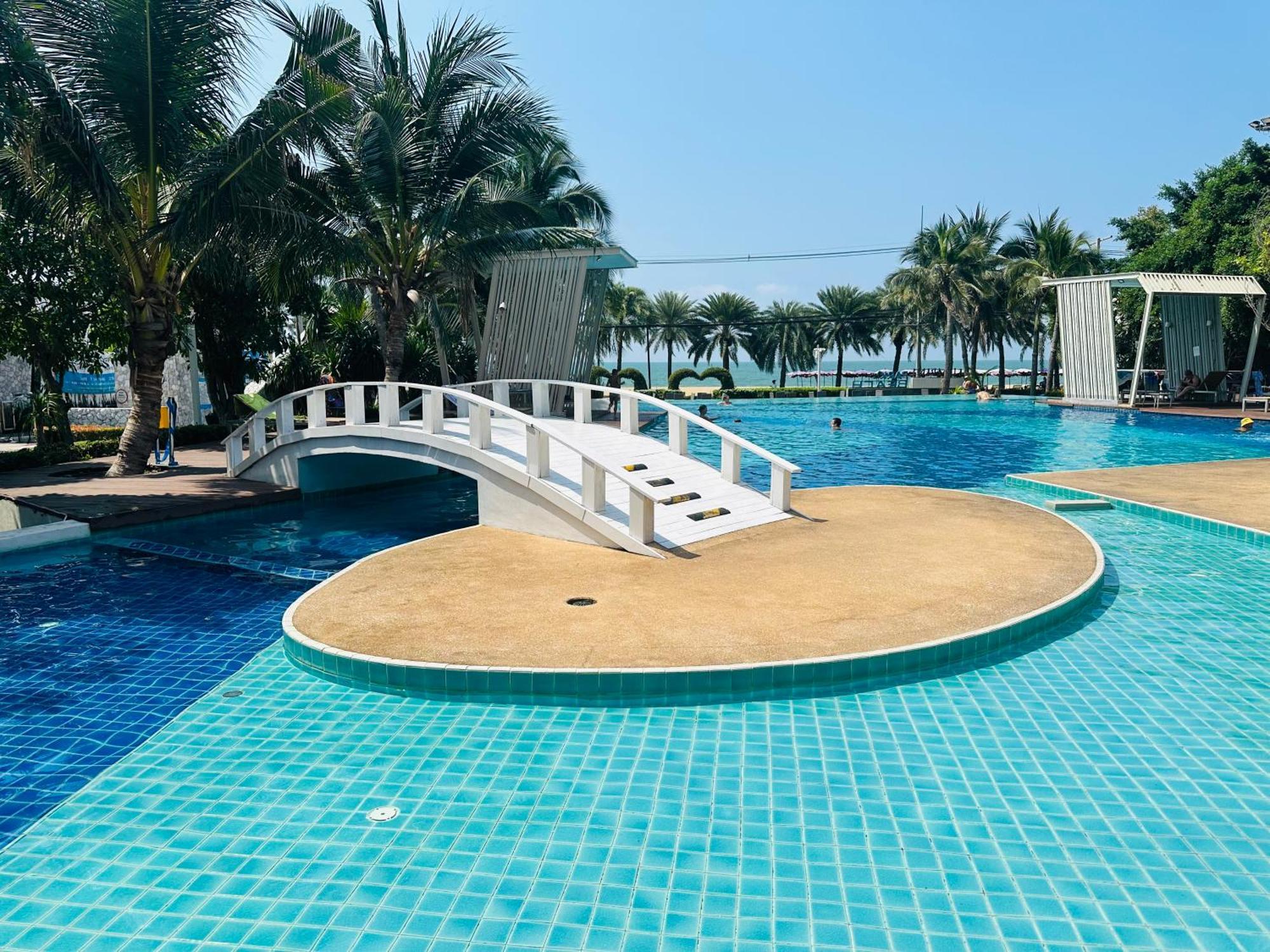Seaview Beach Room Lumpini-Pool And Gym Face To Ocean หาดจอมเทียน ภายนอก รูปภาพ