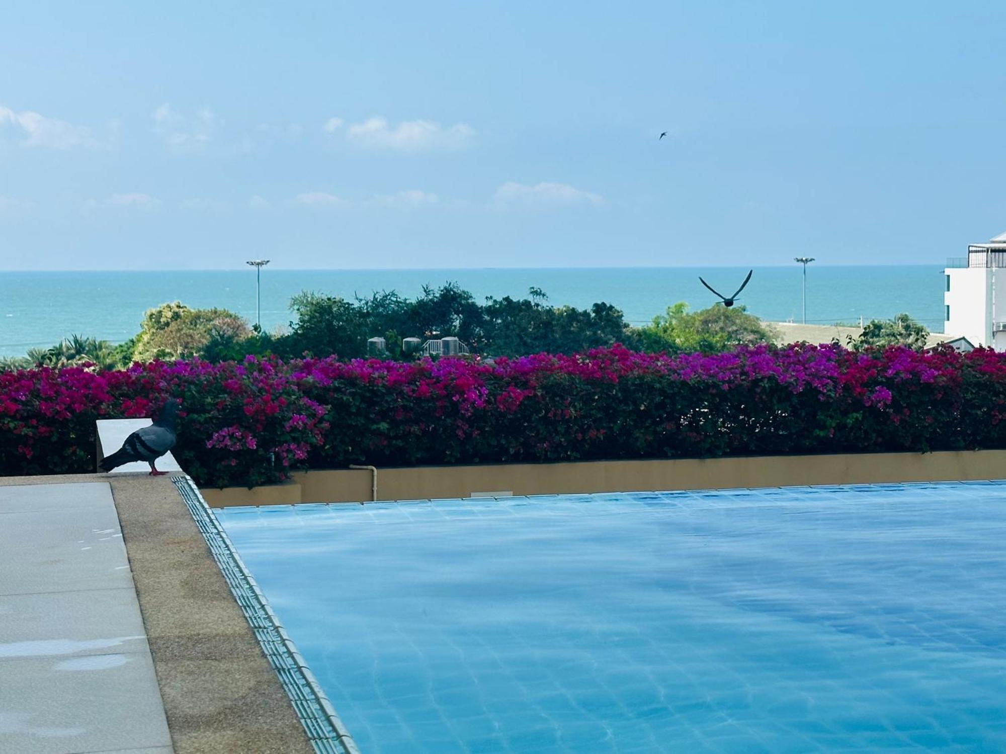 Seaview Beach Room Lumpini-Pool And Gym Face To Ocean หาดจอมเทียน ภายนอก รูปภาพ